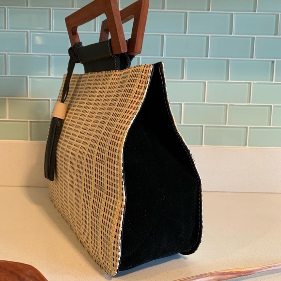 Satchel style handbag! - Picture 3 of 4